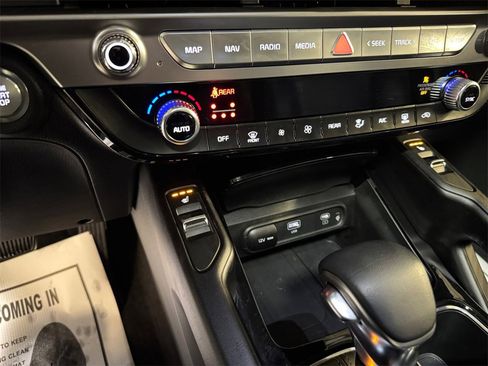 Used 2024 Kia Telluride S w/ S Sunroof Package image 30