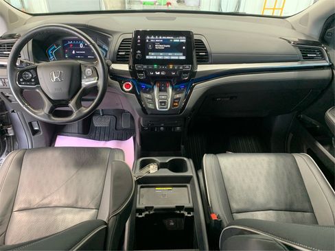 Used 2023 Honda Odyssey Elite image 15