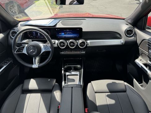 Certified 2024 Mercedes-Benz GLB 250 GLB 250 image 31
