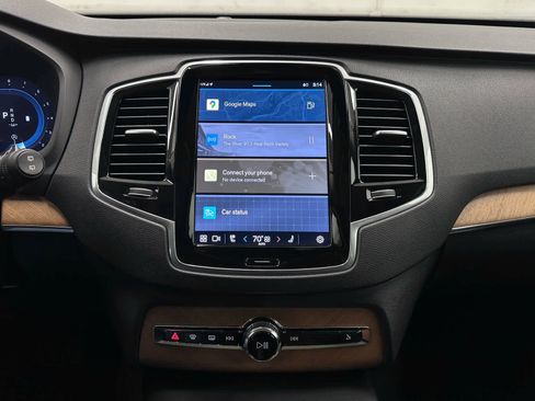 Used 2024 Volvo XC90 B5 Plus image 33