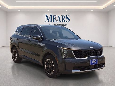 Used 2025 Kia Sorento S w/ Panoramic Sunroof Package FWD image 7