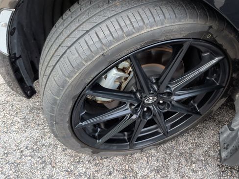 Used 2023 Toyota GR86 Premium RWD image 13