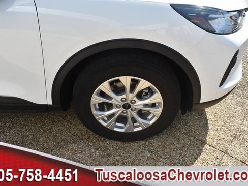 Used 2025 Ford Escape Active FWD image 12