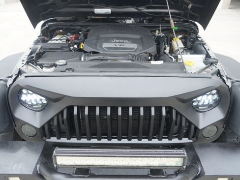 Used 2016 Jeep Wrangler Unlimited Sport w/ Quick Order Package 24S image 40