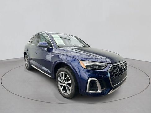 Used 2023 Audi Q5 2.0T Premium w/ Convenience Package AWD/4WD image 5