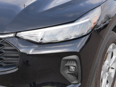 Used 2025 Ford Escape ST-Line Select AWD/4WD image 16