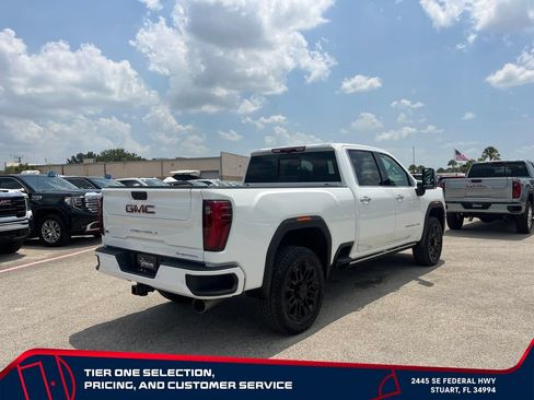New 2026 GMC Sierra 2500 Denali w/ Denali Reserve Package AWD/4WD image 7