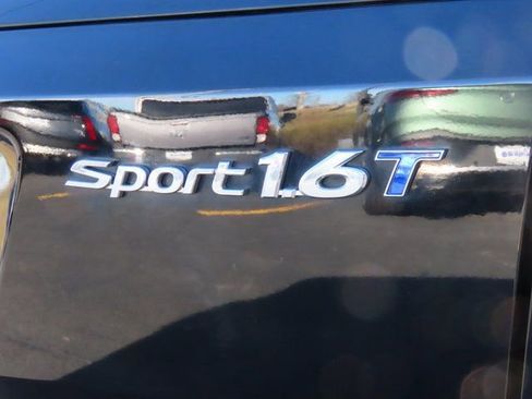 Used 2017 Hyundai Tucson Sport image 17