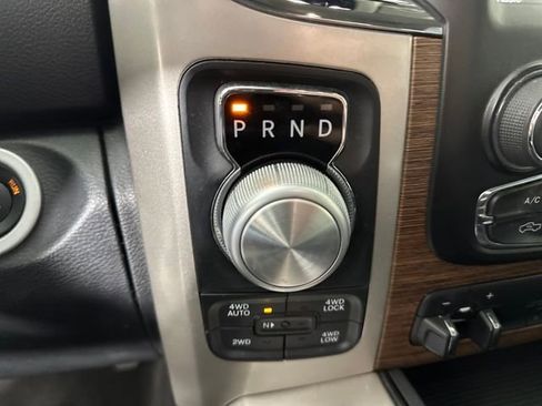 Used 2017 RAM 1500 Laramie w/ Convenience Group image 20