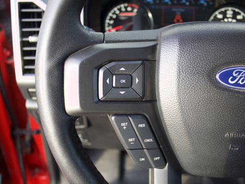 Used 2020 Ford F150 Lariat w/ Equipment Group 502A Luxury image 17