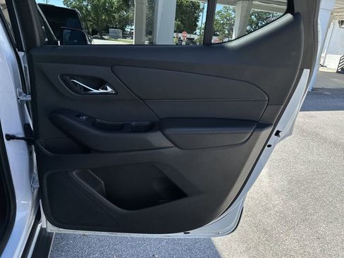 Used 2019 Chevrolet Traverse Premier w/ LPO, Floor Liner Package AWD/4WD image 33
