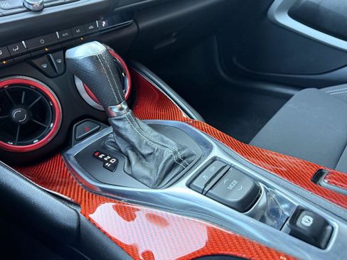 Used 2018 Chevrolet Camaro SS RWD image 18
