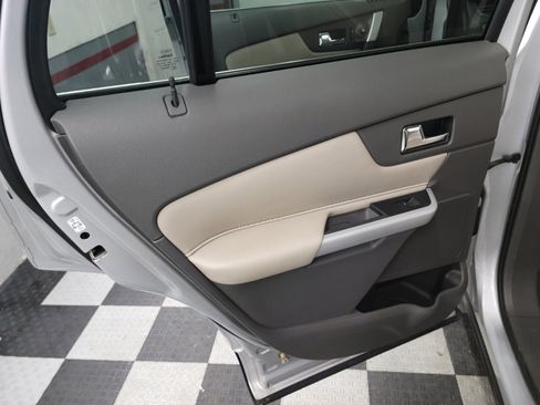 Used 2014 Ford Edge Limited image 15