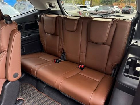 New 2025 Subaru Ascent Touring image 11