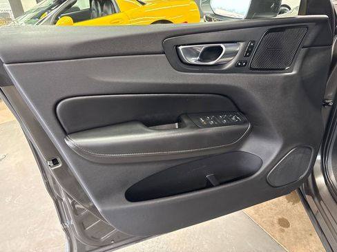 Used 2021 Volvo XC60 T5 Inscription w/ Climate Package image 30