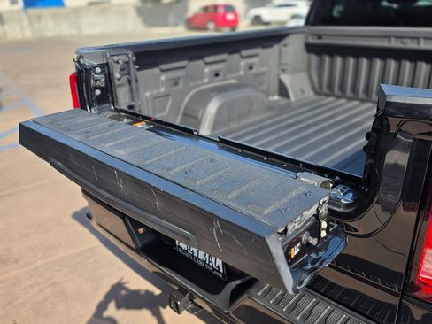 Used 2021 GMC Sierra 1500 SLT image 19