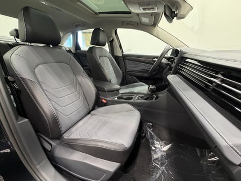 New 2026 Volkswagen Jetta SEL FWD image 29
