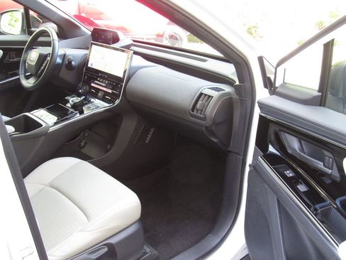 Certified 2023 Toyota bZ4X AWD image 19