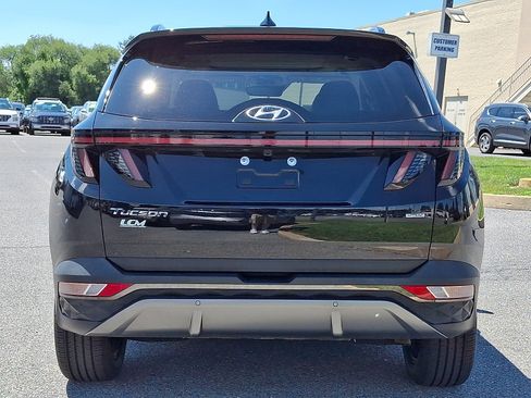 Certified 2023 Hyundai Tucson Limited AWD/4WD image 6