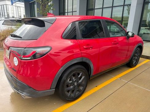 Used 2024 Honda HR-V Sport image 4