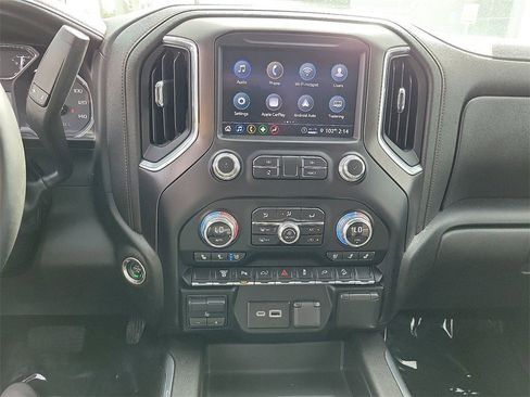 Used 2023 GMC Sierra 2500 AT4 w/ Driver Alert Package I image 11