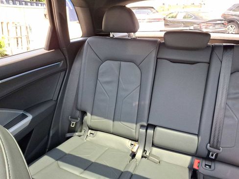 Used 2024 Audi Q3 2.0T Premium Plus AWD/4WD image 12