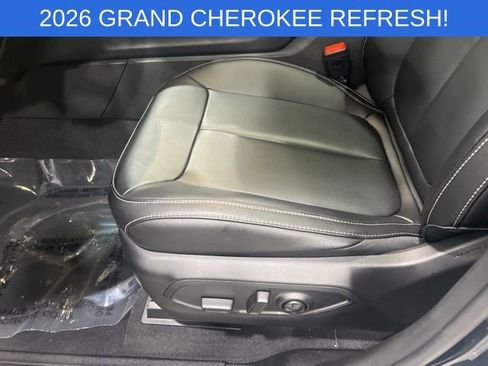 New 2026 Jeep Grand Cherokee Limited w/ Limited Altitude Package image 13