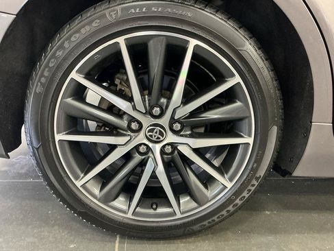 Used 2021 Toyota Camry XLE FWD image 24
