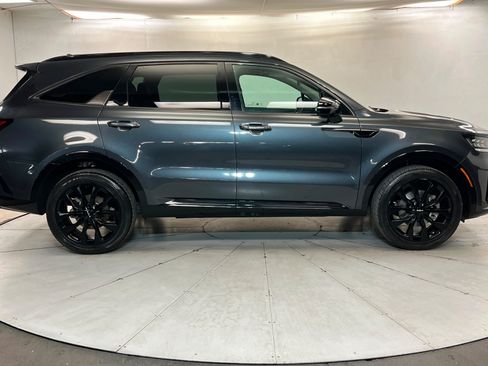 Used 2022 Kia Sorento SX AWD/4WD image 7