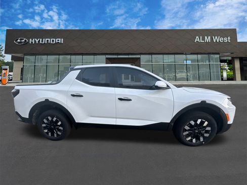 New 2026 Hyundai Santa Cruz SE FWD image 5