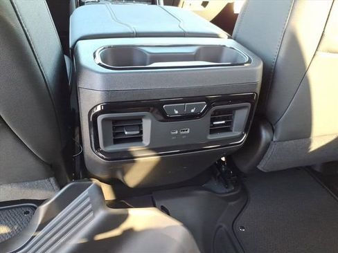 New 2026 GMC Sierra 1500 AT4 w/ AT4 Premium Package AWD/4WD image 16