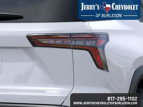 New 2026 Chevrolet Equinox LT FWD image 13