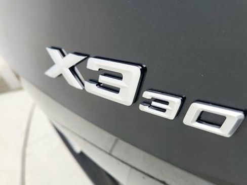 Used 2025 BMW X3 xDrive30i AWD/4WD image 17