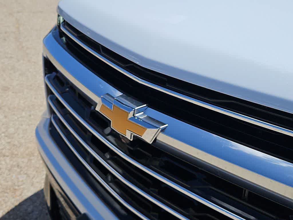 New 2026 Chevrolet Traverse High Country FWD image 13