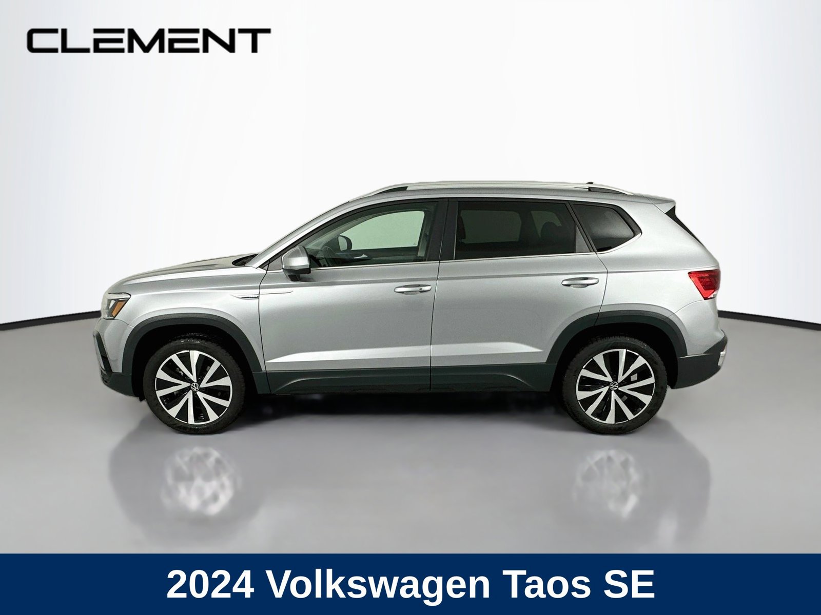 Used 2024 Volkswagen Taos SE FWD image 4