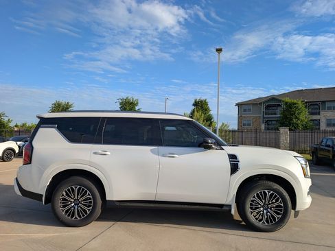 New 2026 Nissan Armada Platinum RWD image 3