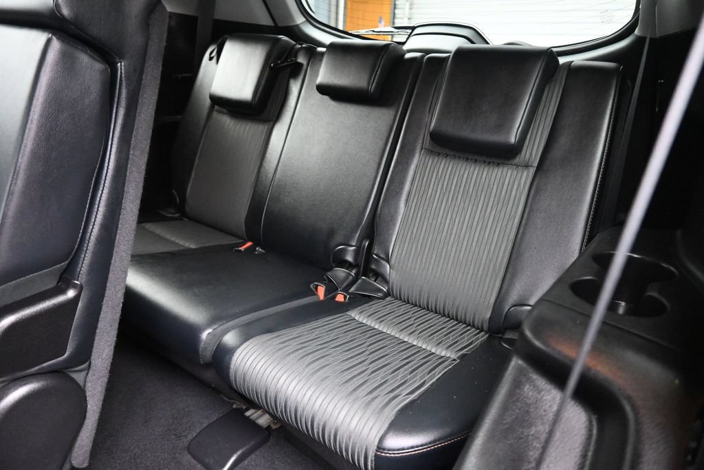 Used 2019 Toyota Highlander Plus AWD/4WD image 37