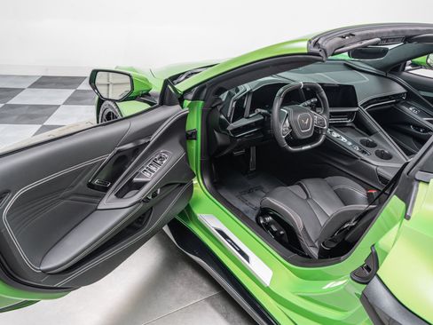 Used 2026 Chevrolet Corvette Z06 RWD image 23