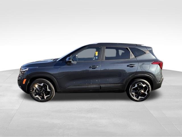 Used 2026 Kia Seltos S FWD image 3