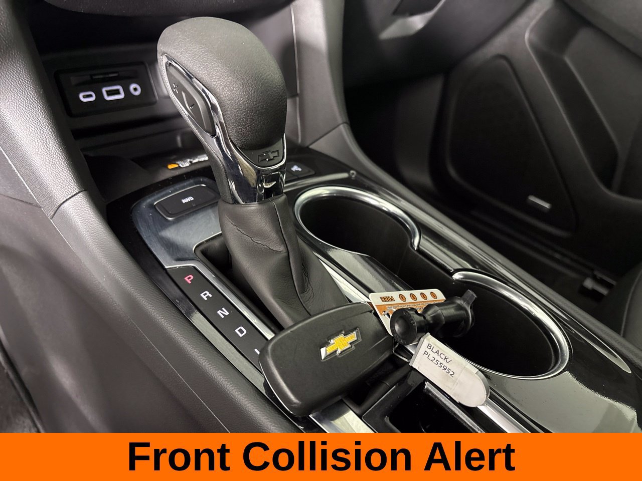 Used 2023 Chevrolet Equinox Premier AWD/4WD image 22