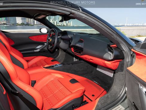 Used 2024 Ferrari SF90 Spider AWD/4WD image 26