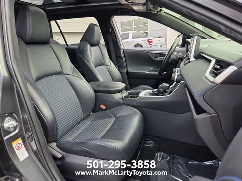 Used 2019 Toyota RAV4 XSE AWD/4WD image 14