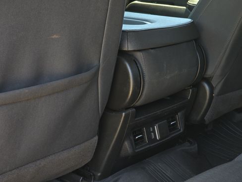Used 2025 GMC Sierra 2500 SLE w/ SLE Value Package; AWD/4WD image 31