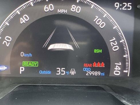 Used 2024 Toyota RAV4 XLE w/ Convenience Package image 33