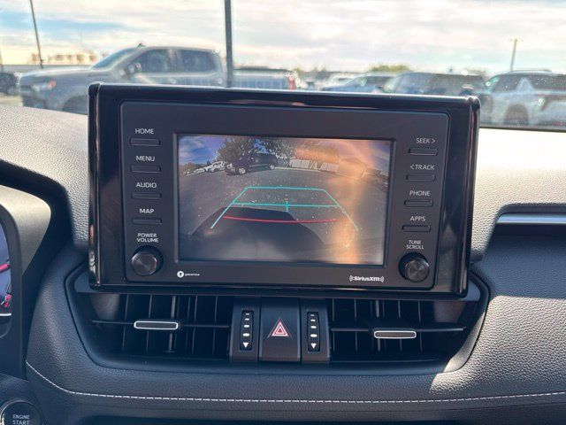 Used 2022 Toyota RAV4 XLE Premium AWD/4WD image 26