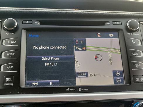 Used 2015 Toyota Highlander Limited Platinum image 23