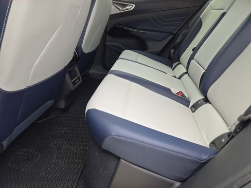 New 2026 Volkswagen ID.4 Pro S AWD/4WD image 22