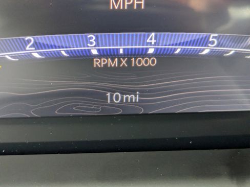 New 2025 Jeep Grand Cherokee L Limited w/ Black Appearance Package image 31