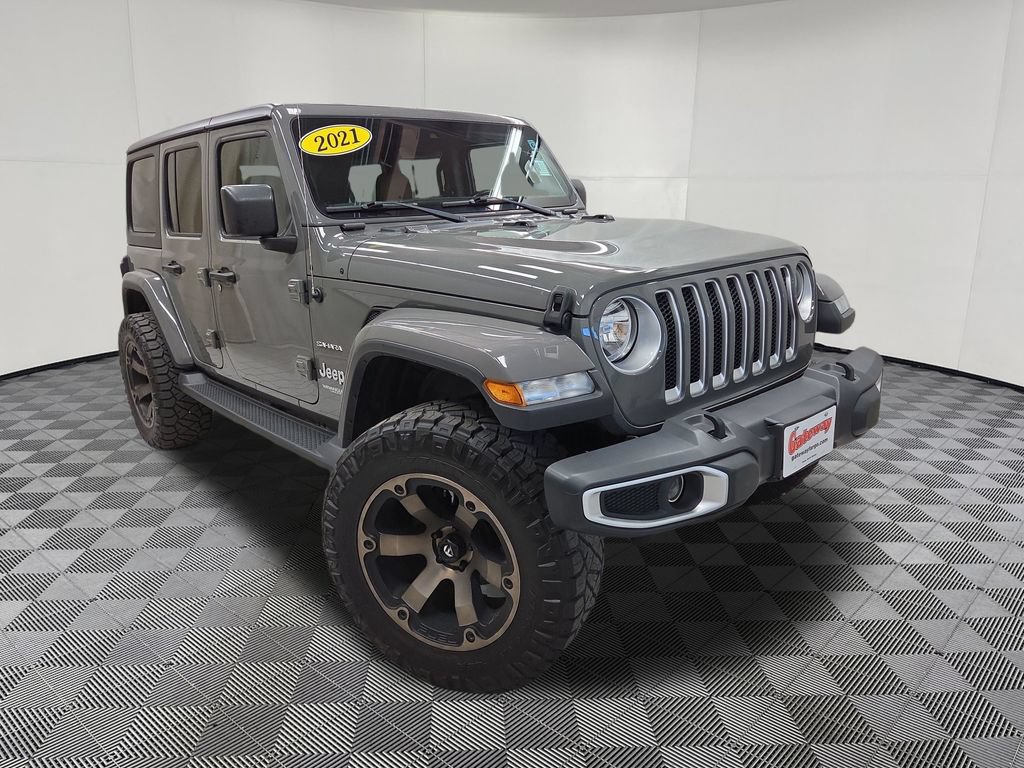 Used 2021 Jeep Wrangler Unlimited Sahara AWD/4WD image 3