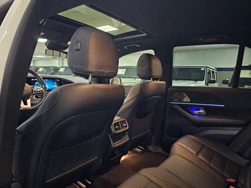 Used 2023 Mercedes-Benz GLE 450 4MATIC image 7